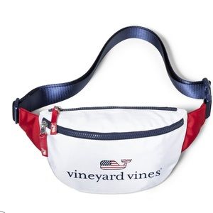 Vineyard Vines Fanny Pack NWT Red White Blue